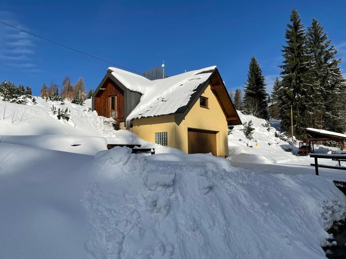 Garage Harrachov Apartment ภายนอก รูปภาพ